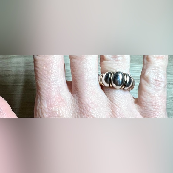 Designer KABANA Sterling Silver & 14k Yellow Gold Accented Dome Ring, Size 6.5 - Picture 8 of 10